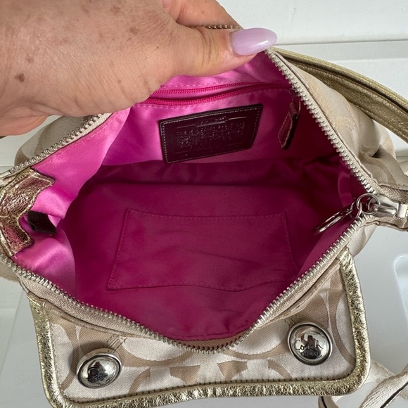 COACH Poppy Signature Satin Groovy two way Bag GOLD #13833 2009 - Picture 11 of 17